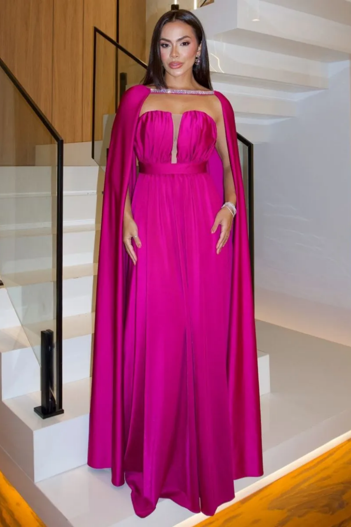 Vestido Longo Tomara-Que-Caia Com Capa - Marcela