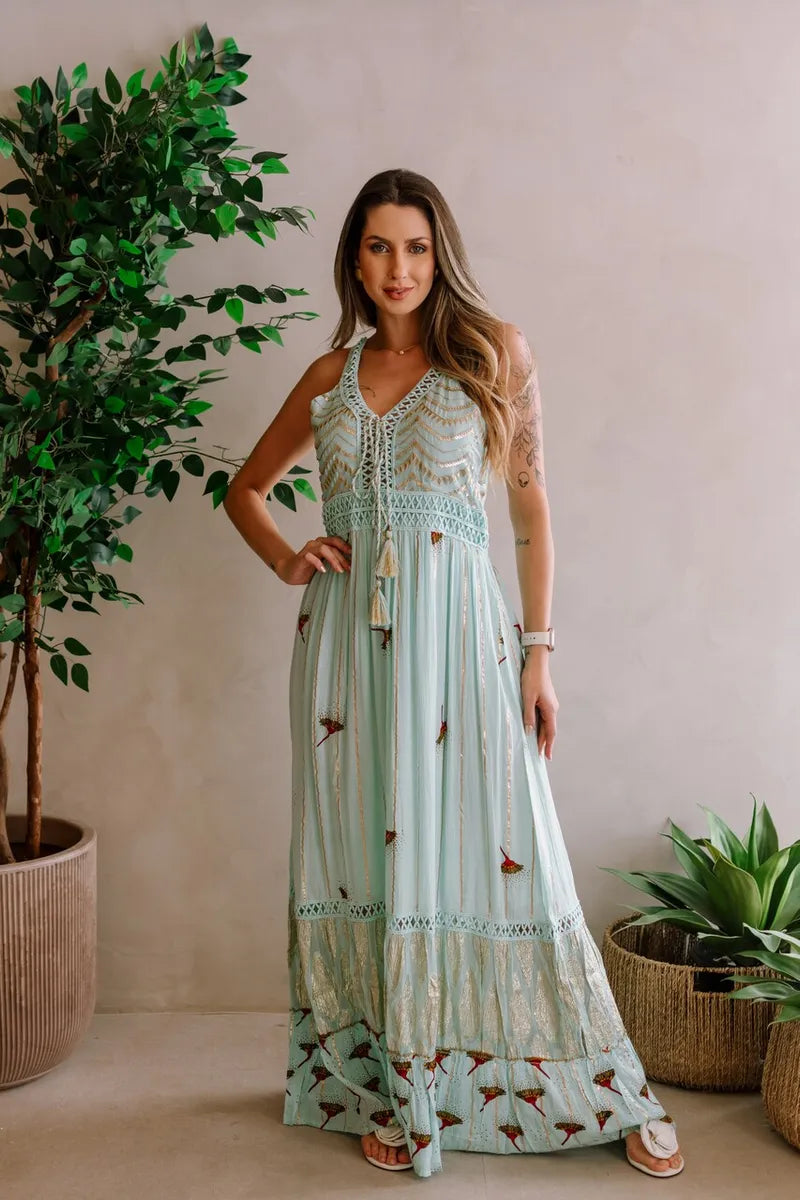 Vestido Longo Crepe De Alcinha Bordado Florzinhas - Claudia