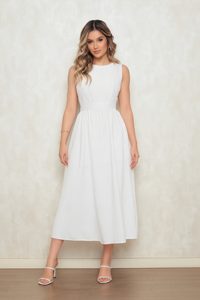 Vestido Mídi de Noivado Com Busto Plissado e Saia Fluida - Raissa